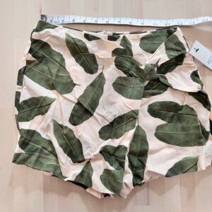 Francesca's cinchwaist skort